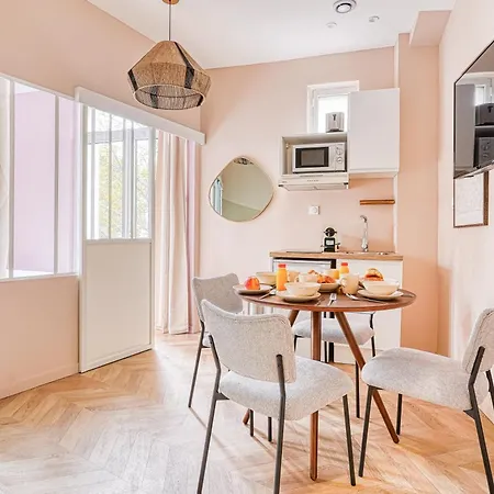Appartamento Comfort 2 Bedrooms & Air Conditioning 17